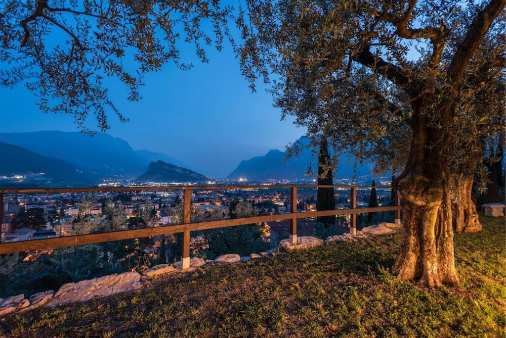 Willa Casa Tra Gli Olivi Arco Zewnętrze zdjęcie